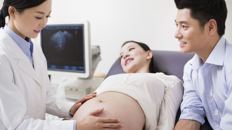 Khi nào bà bầu cần chạy monitor: Hướng dẫn cần thiết cho thai kỳ an toàn 4