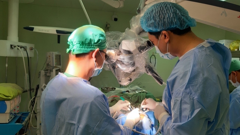 Khi nào bác sĩ sẽ chỉ định phẫu thuật nội soi phá nang màng nhện? 0