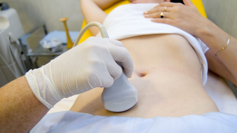 Khi nào bạn cần đi khám bụng nội khoa? 2