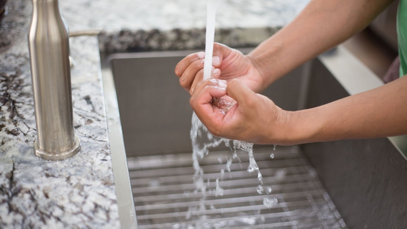 Giữ gìn vệ sinh cá nhân để tránh nhiễm ký sinh trùng và tái đi tái lại bệnh sau khi đã điều trị