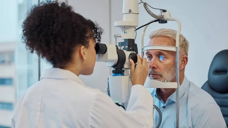 Người bệnh cần tái khám định kỳ và tuân thủ chăm sóc sau mổ để phòng ngừa biến chứng