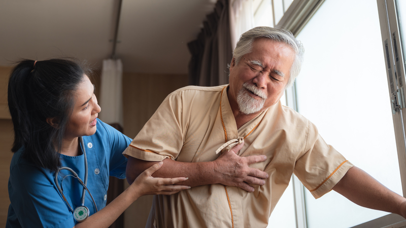 Nghi ngờ đột quỵ? Gọi cấp cứu ngay, đừng chờ triệu chứng tự hết