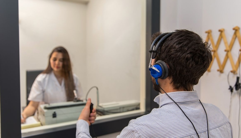 Phân biệt khiếm thính và điếc: Hiểu rõ để hỗ trợ tốt hơn 4