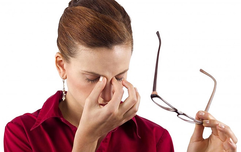 Khô mắt mỏi mắt là gì?1
