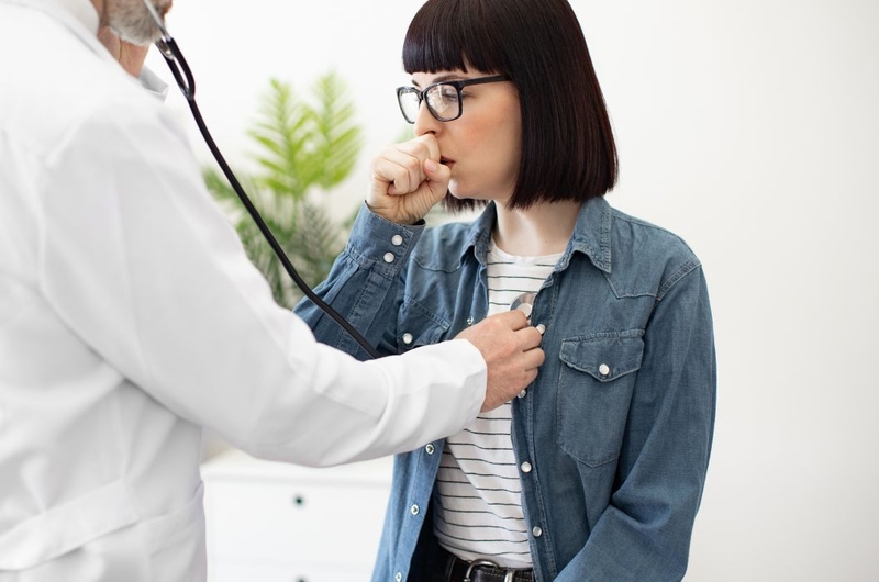 Khó thở do nguyên nhân nào? Khi khó thở nên làm gì 5