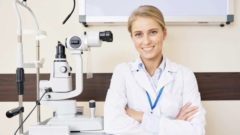 khoa-mat-va-goi-y-dia-diem-kham-mat-tai-thanh-pho-ho-chi-minh 1