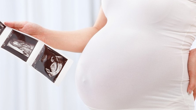 không uống sắt và canxi khi mang thai 1