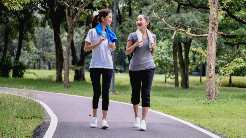 Tập luyện nhẹ nhàng tăng cường sức khỏe xương khớp