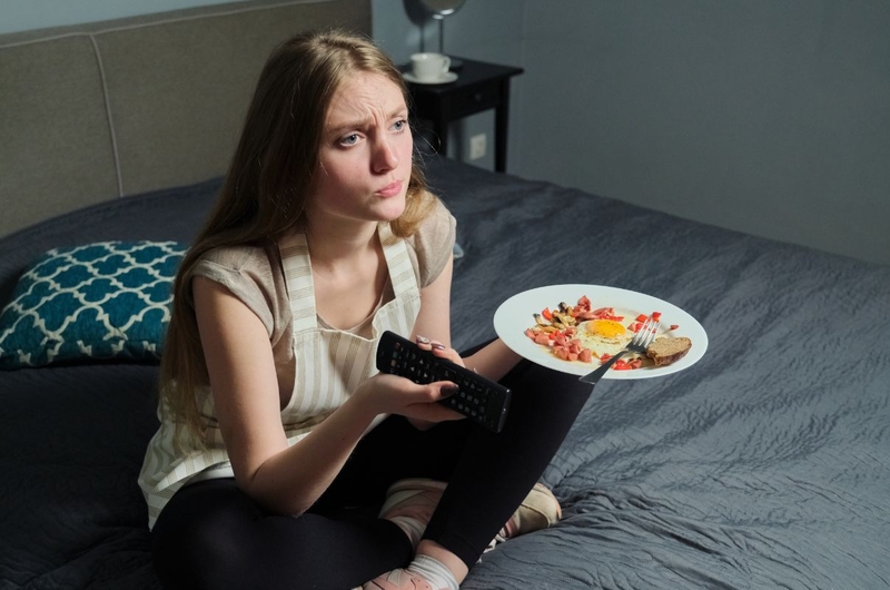 Chưa biết làm thế nào khử mùi phòng ngủ, thử ngay cách này 4