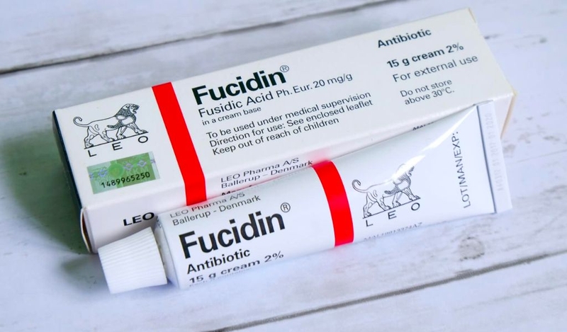 Kiến ba khoang đốt bôi kem đánh răng có được không? Cách chăm sóc vết thương 2