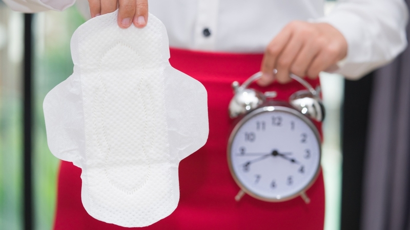 Nên thay băng vệ sinh sau 3 - 4 giờ