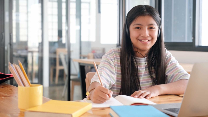 Kết hợp phương pháp học khoa học và lối sống lành mạnh giúp cải thiện hiệu suất học tập bền vững