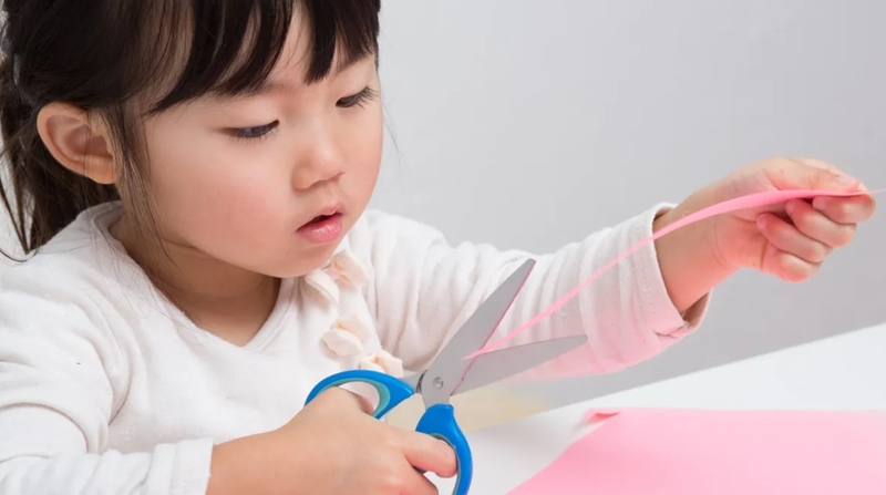 Kỹ năng vận động tinh là gì? Cách nào giúp bé phát triển sớm kỹ năng này? 2