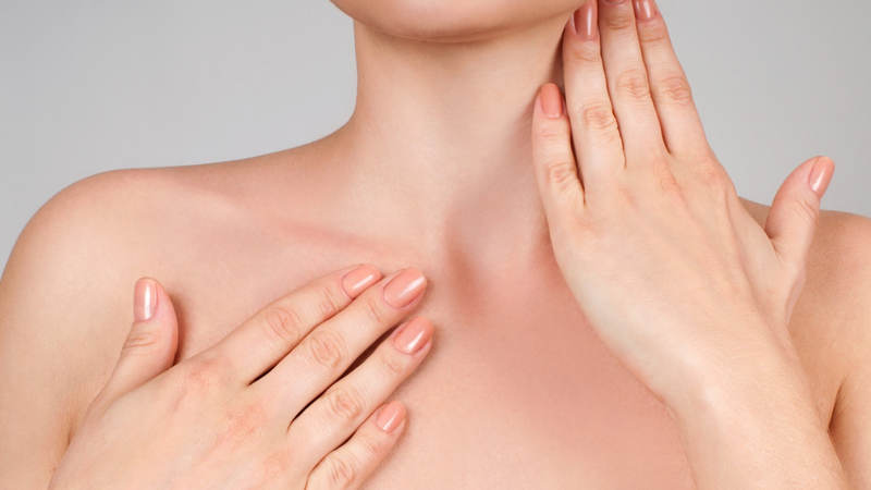 Kỹ thuật chọn và sử dụng kem xóa nếp nhăn vùng cổ 1