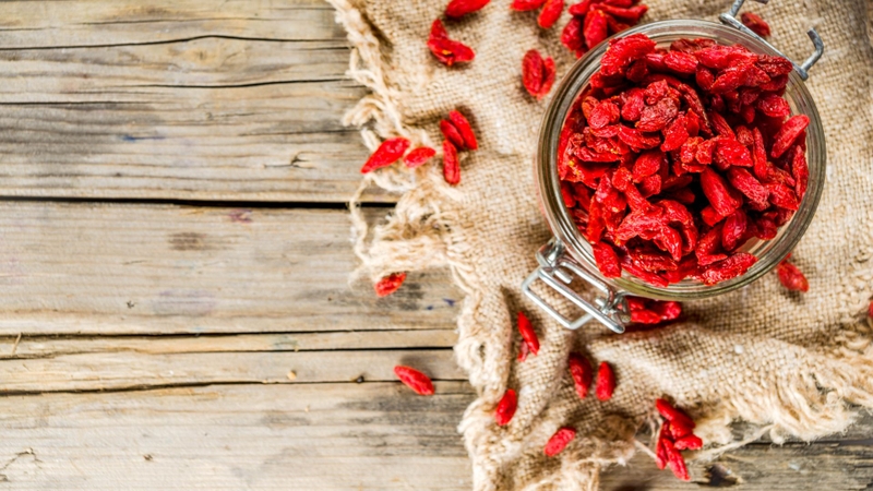 Kỷ tử có tác dụng gì với phụ nữ? Cách sử dụng hiệu quả 2