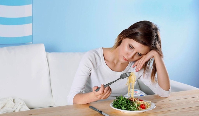 Lá đinh lăng có tác dụng gì? Uống hàng ngày có tốt không? 1