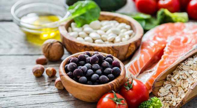 Chế độ ăn uống cũng rất quan trọng để giúp bệnh nhân bị lạc nội mạc tử cung mau khỏi bệnh