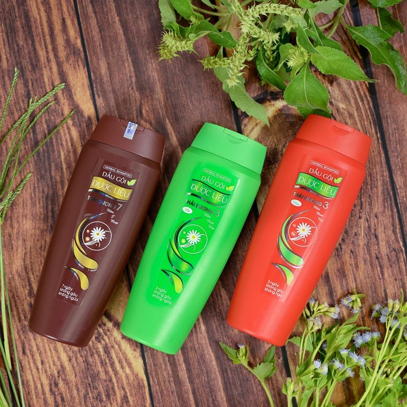 Làm cách nào để hết rụng tóc và có mái tóc bồng bềnh, dày khỏe?6