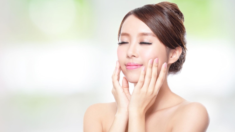 Làm đẹp bằng tinh trùng cá hồi được cho là giúp cải thiện và phục hồi làn da.