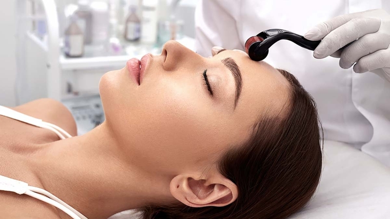 Liệu pháp lăn kim cũng là những cách thức phổ biến để đưa tinh chất cá hồi vào cơ thể