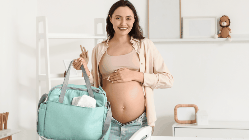 Mẹ bầu không nên mang, vác vật dụng có kích thước lớn hoặc nặng