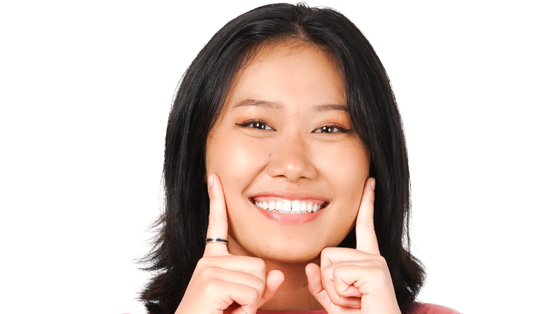 Giai đoạn 1 - 2 ngày đầu sau thủ thuật vùng má có thể sưng nhẹ