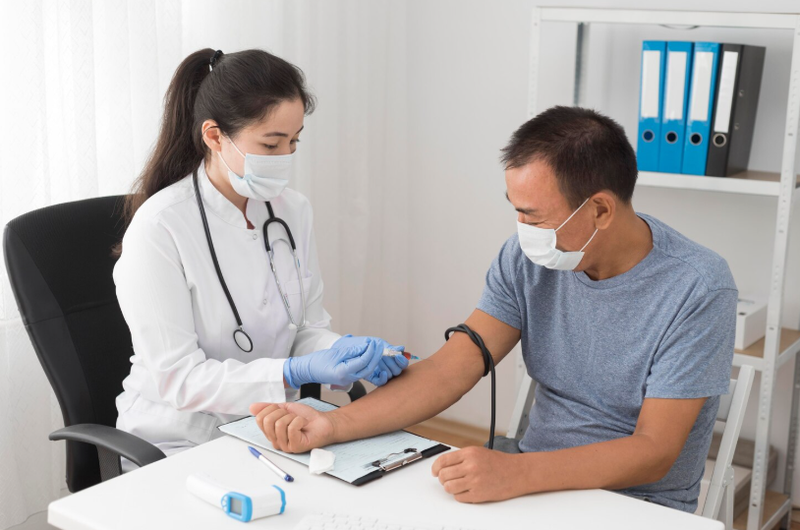 Bảo hiểm y tế hết hạn có thể gây khó khăn trong việc khám chữa bệnh