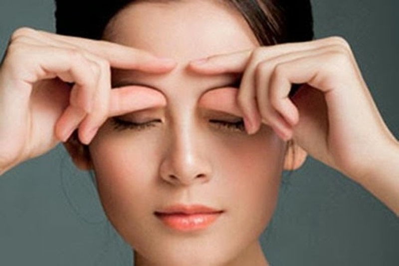 Làm sao để hết bị khô mắt hiệu quả nhanh chóng? 1