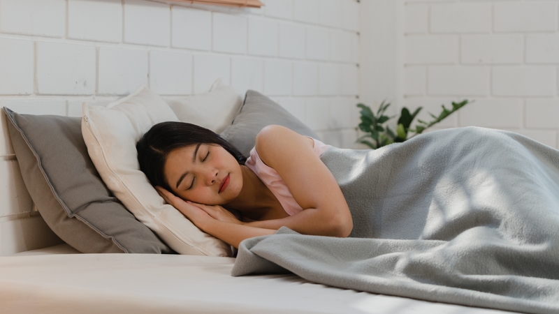 Làm sao hết rong kinh khi cấy que tránh thai là thắc mắc khá phổ biến hiện nay