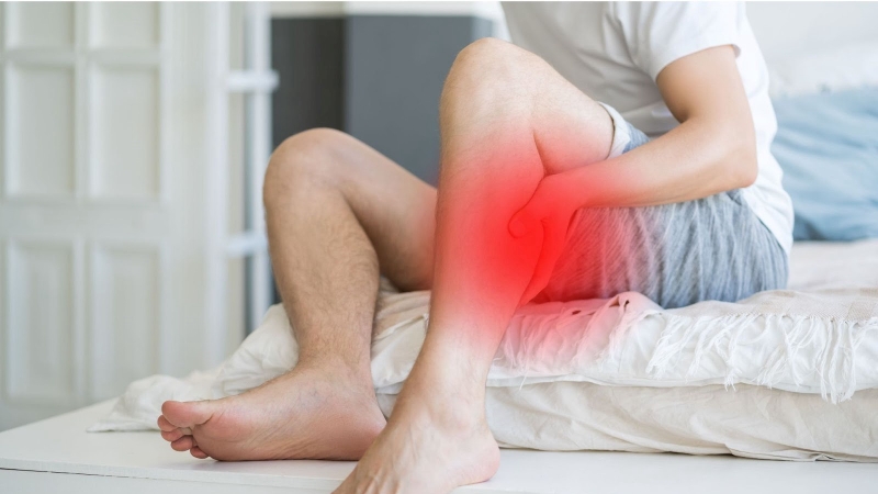 Bắp chân đau kéo dài trên 3 ngày nên đến viện kiểm tra