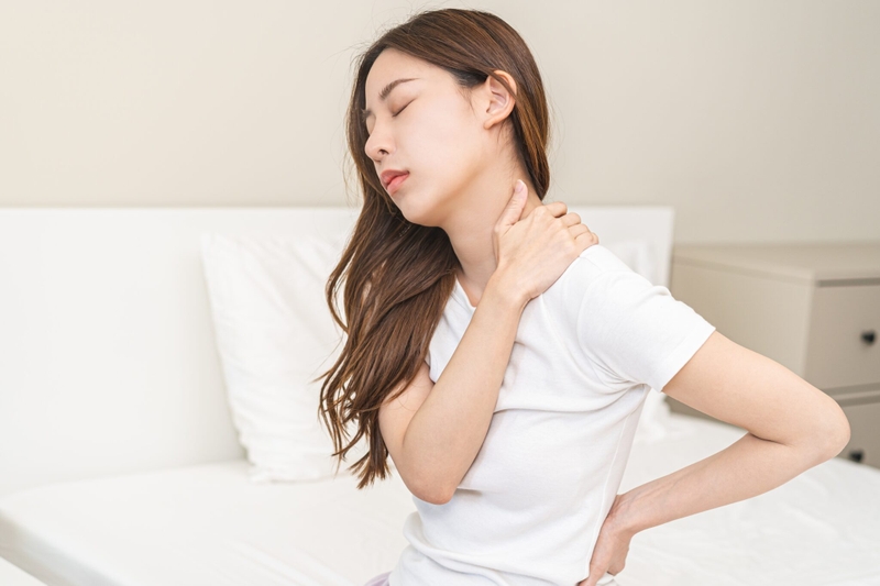 Mỏi cơ sau khi làm việc có thể cân nhắc lăn trứng để thư giãn