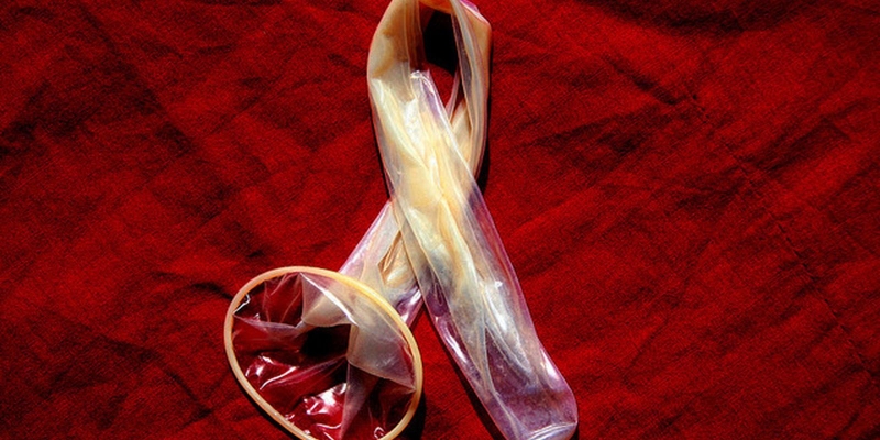 Lấy tinh trùng từ bao cao su có thai không