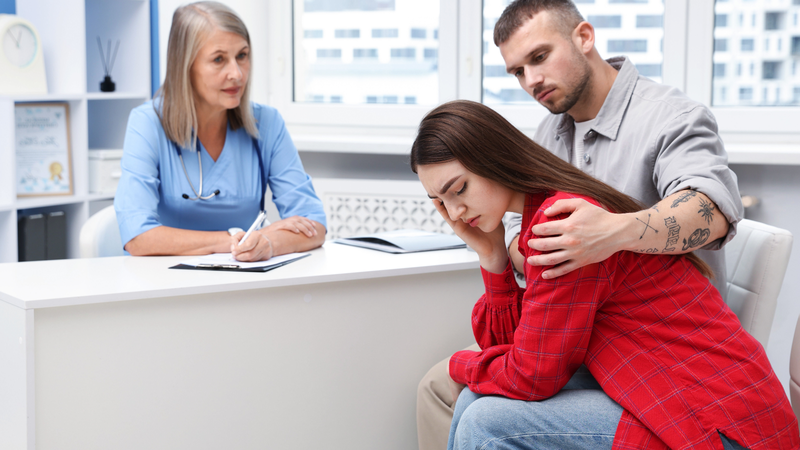 Lấy trứng trữ đông có đau không?