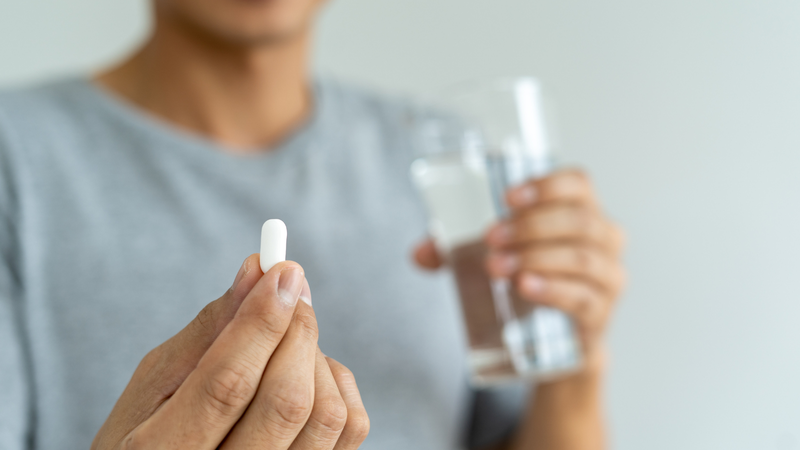 Bác sĩ có thể kê thêm thuốc giảm đau để bạn thấy dễ chịu hơn