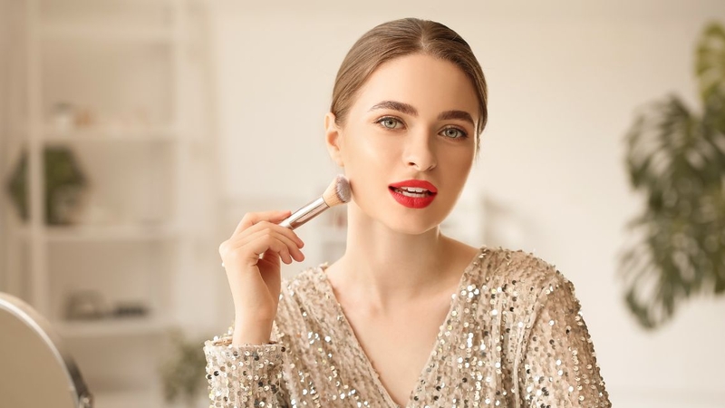 Nên chọn layout makeup phù hợp với khuôn mặt, cá tính bản thân