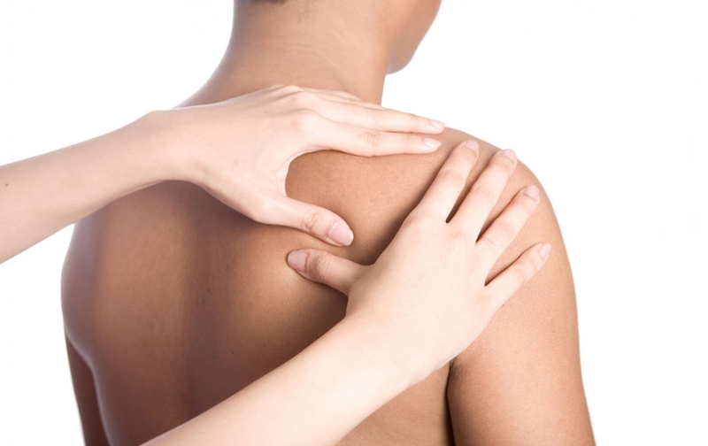 Lệch vai là gì? Cách khắc phục tình trạng lệch khớp vai 3