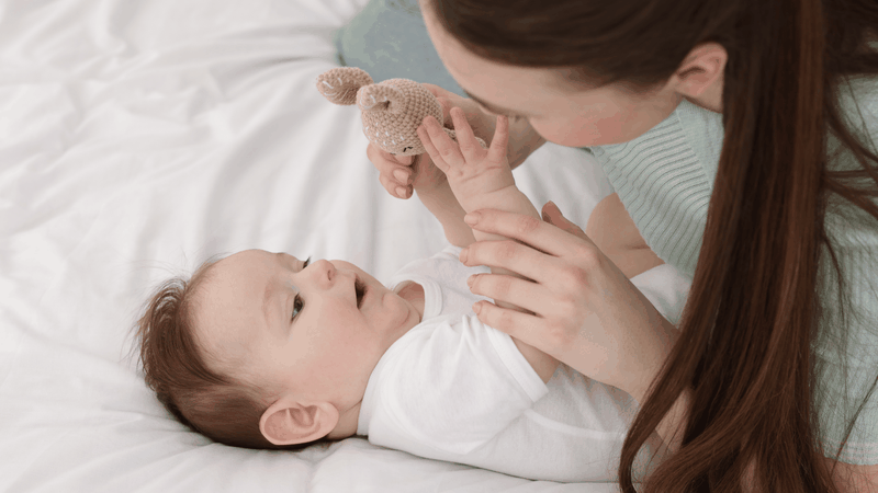 Lịch sinh hoạt hợp lý giúp trẻ 3 tháng tuổi ngủ ngon và phát triển tốt