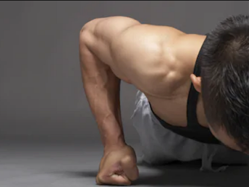 Lịch tập hít đất trong 30 ngày để cải thiện cơ thể-1