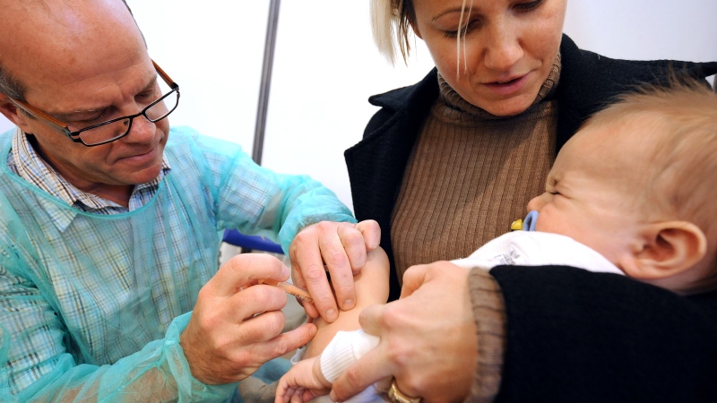 Lịch tiêm phòng quai bị cho trẻ cha mẹ cần lưu ý 2