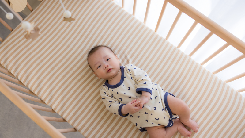 Kích thước nệm cần phù hợp với độ tuổi và không gian nằm của trẻ