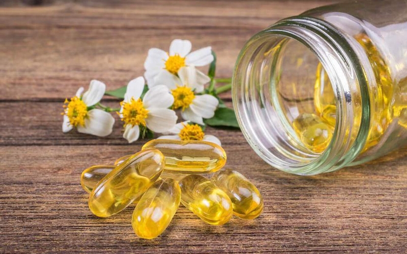 Liệu có nên uống vitamin E trước khi đi ngủ? Lợi ích và rủi ro của nó 1