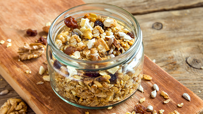 Bất ngờ trước lợi ích của granola cho bà bầu khi mang thai 3