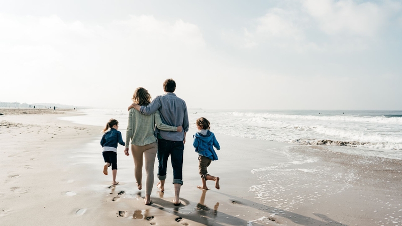 Lợi ích của tắm biển buổi sáng là gì? Tắm biển buổi sáng có tốt không?1