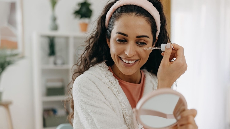 Lợi ích từ rosehip oil trong việc chăm sóc da mà bạn nên biết 3