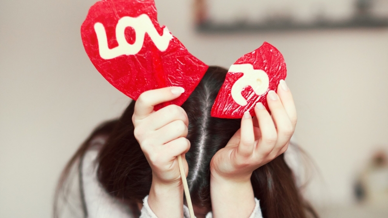 Love bombing gây ra nhiều tác hại nghiêm trọng như tổn thương tâm lý