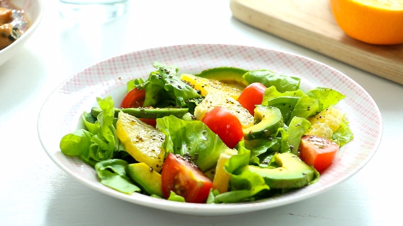 Low carb có được ăn quả bơ không? Trái cây nào có thể ăn trong low carb? 2