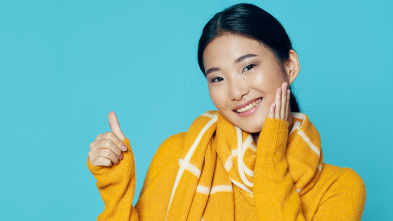 I lowkey diễn tả cảm xúc, mong muốn hoặc suy nghĩ mà người nói không muốn bộc lộ rõ ràng