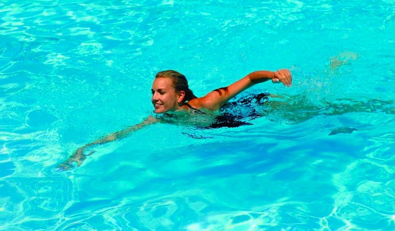 Lưng dài chân ngắn do đâu? Cách khắc phục như thế nào? 3