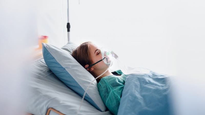 Cách điều trị tùy thuộc vào mức độ nghiêm trọng của tràn dịch màng tim