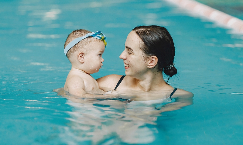 Những điều cần lưu ý khi cho trẻ học bơi vào mùa hè 3